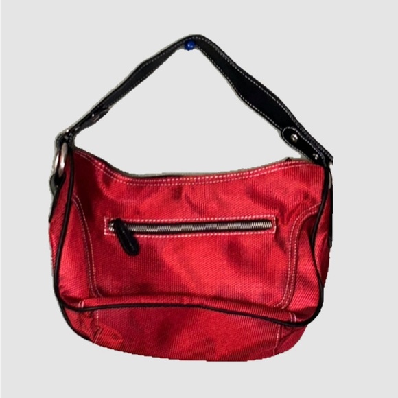 Shoulder bag/Purse 2 button pockets in front & zipper closure on top & in back - Picture 2 of 2